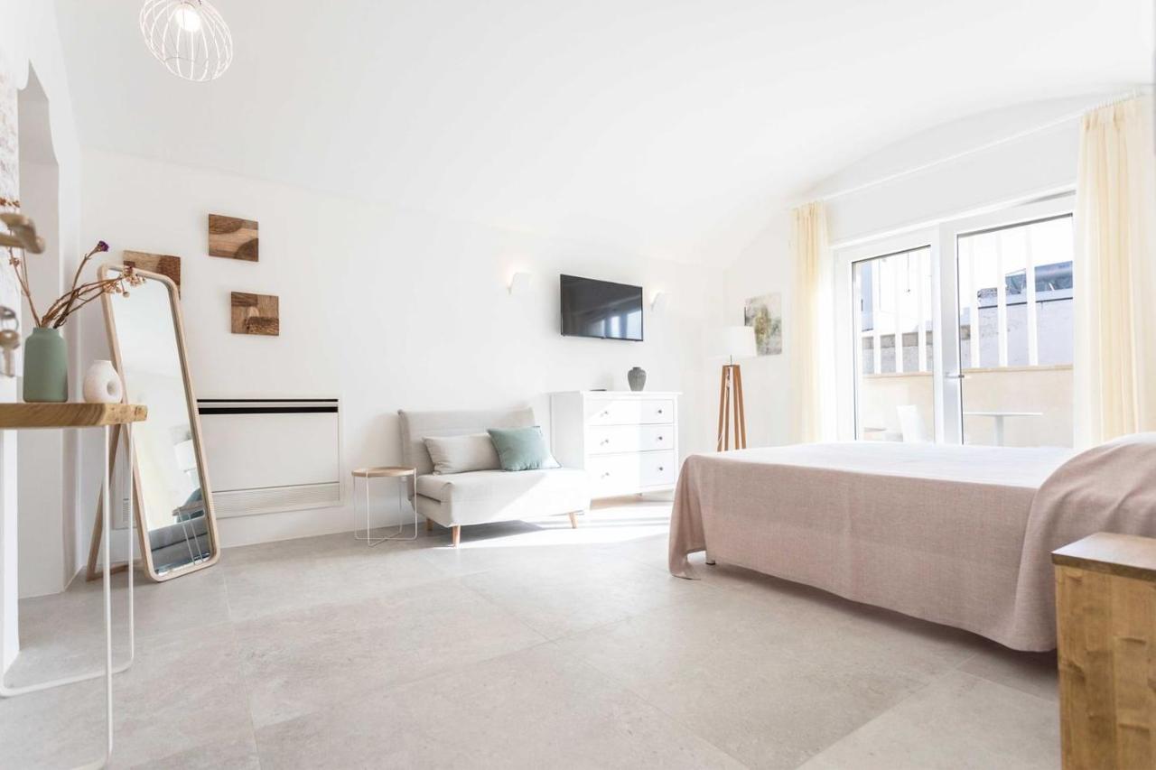 Dimora Dei Maestri-Camera Con Veranda E Bagno Privati Felline Ngoại thất bức ảnh