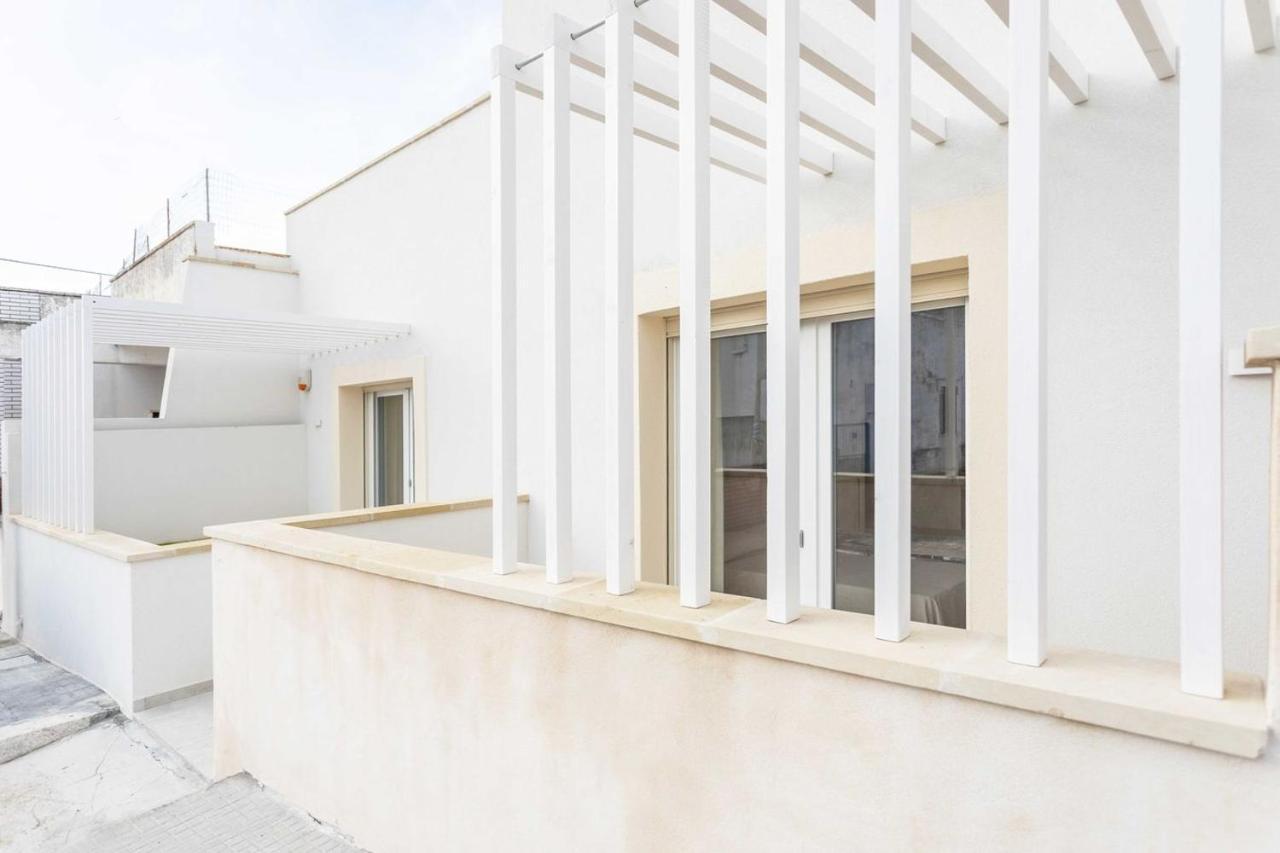 Dimora Dei Maestri-Camera Con Veranda E Bagno Privati Felline Ngoại thất bức ảnh