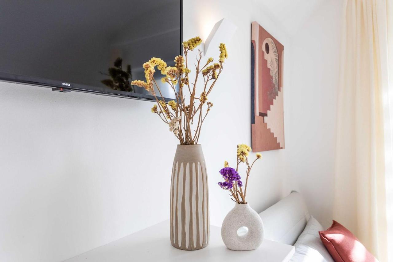 Dimora Dei Maestri-Camera Con Veranda E Bagno Privati Felline Ngoại thất bức ảnh