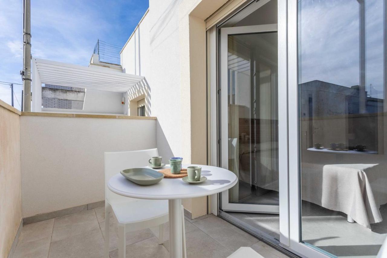 Dimora Dei Maestri-Camera Con Veranda E Bagno Privati Felline Ngoại thất bức ảnh